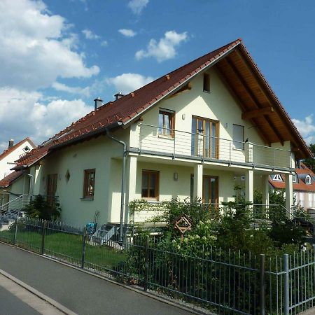 Ferienwohnung Fantaisie Eckersdorf Bagian luar foto